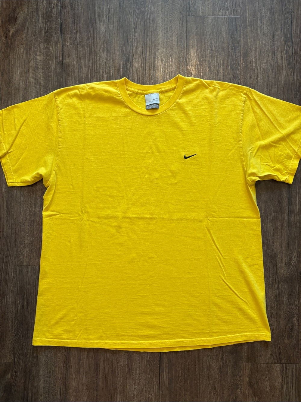 Vintage Nike men’s XL T-shirt stitched logo